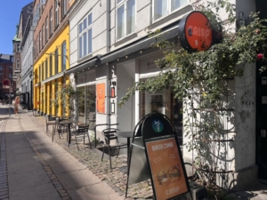 1AFE8C5B-5A50-4D31-AF28-D6ADC85A8843_1_105_c