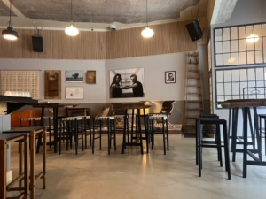 59B057C7-90C0-47A6-AEDC-38726849ABB8_1_105_c