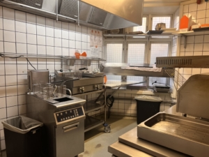 7795DFF6-E53E-4B07-A265-3D8E123DFC61_1_105_c